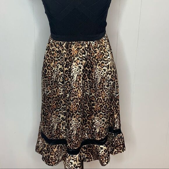 BEBE Silk Cheetah Leopard Print Dress Size Small - Picture 3 of 6